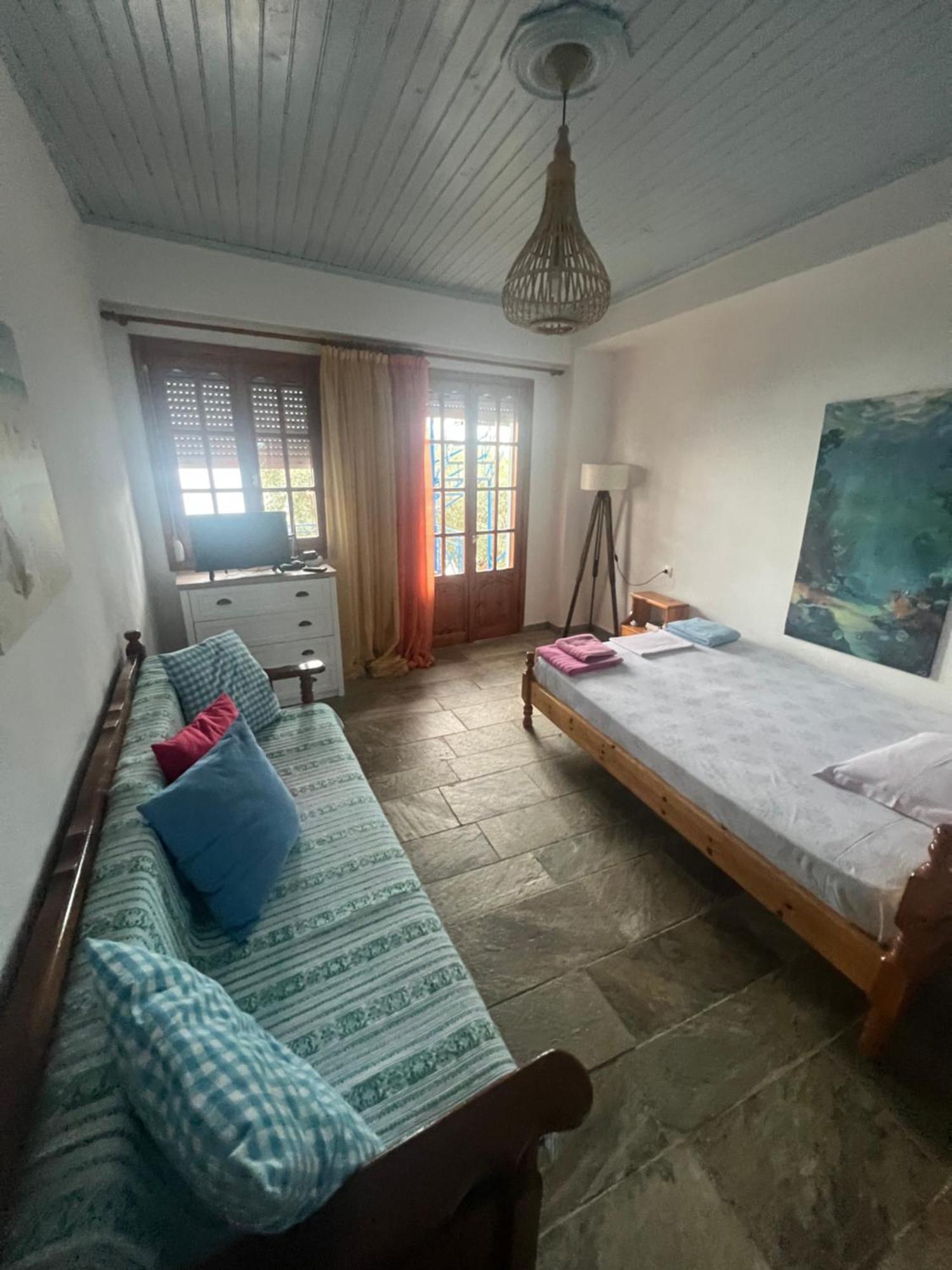 Villas Nies Seaside Appartments Sourpi エクステリア 写真