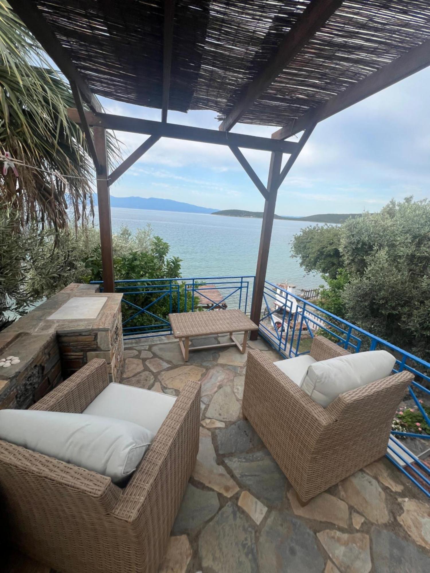 Villas Nies Seaside Appartments Sourpi エクステリア 写真