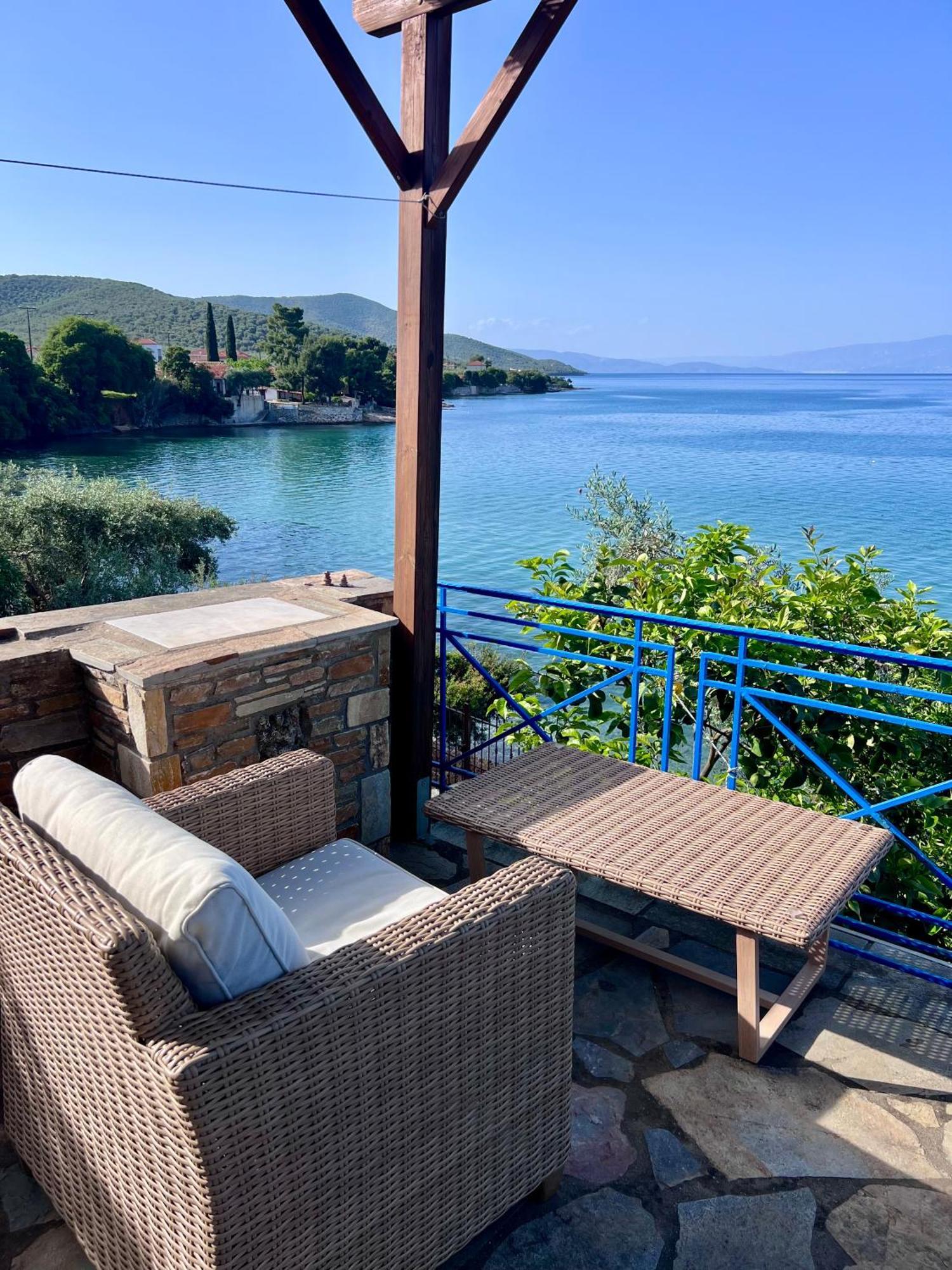 Villas Nies Seaside Appartments Sourpi エクステリア 写真