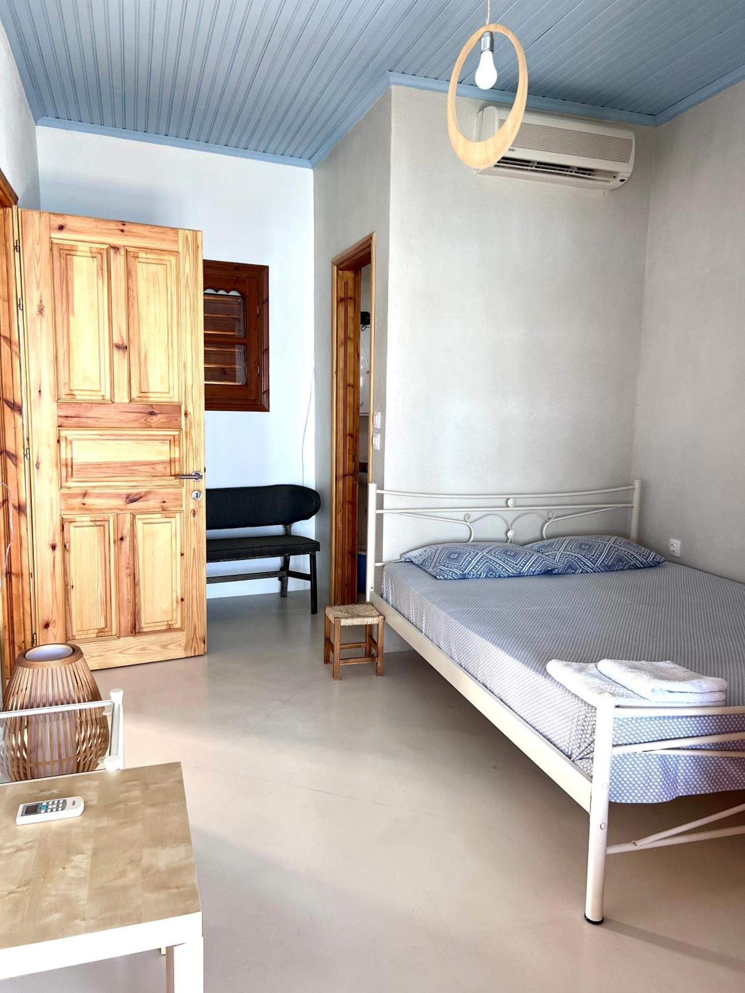 Villas Nies Seaside Appartments Sourpi エクステリア 写真